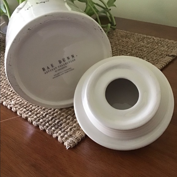 RAE DUNN BUNNY CANISTER - Picture 3 of 3